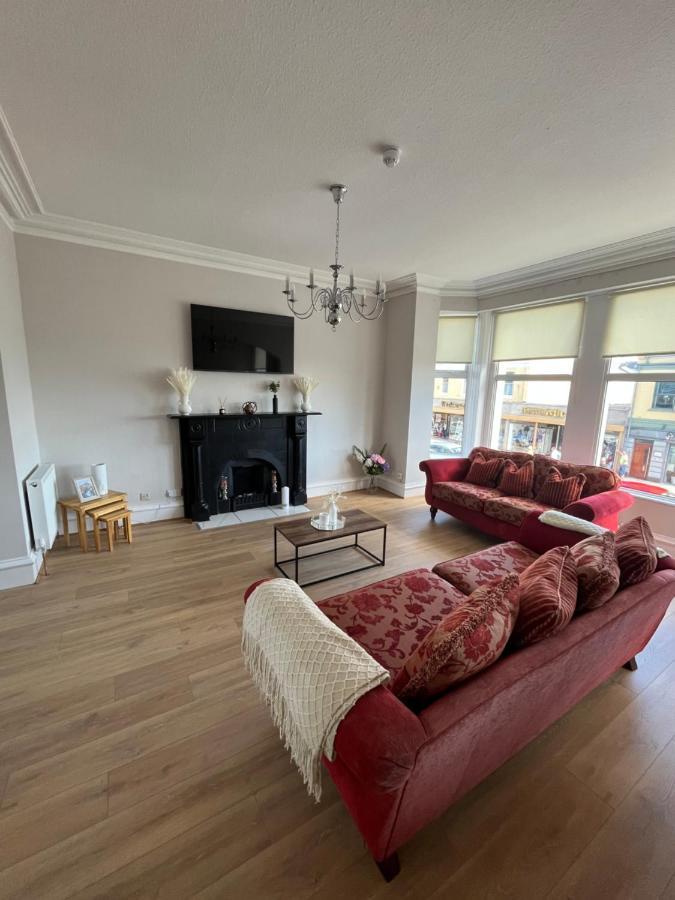 57 Main Street Newcastle Luxury Central Apartment מראה חיצוני תמונה