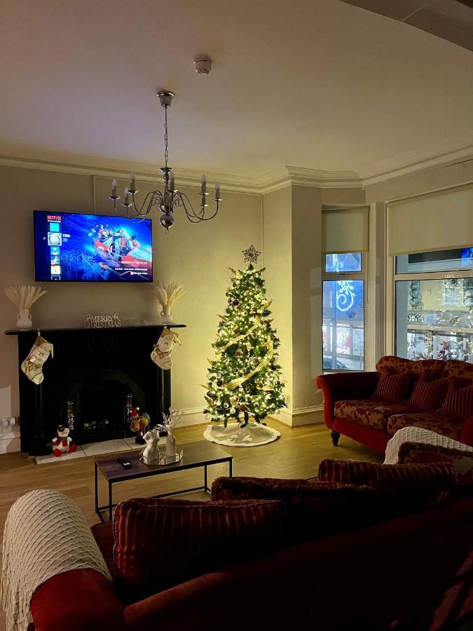 57 Main Street Newcastle Luxury Central Apartment מראה חיצוני תמונה